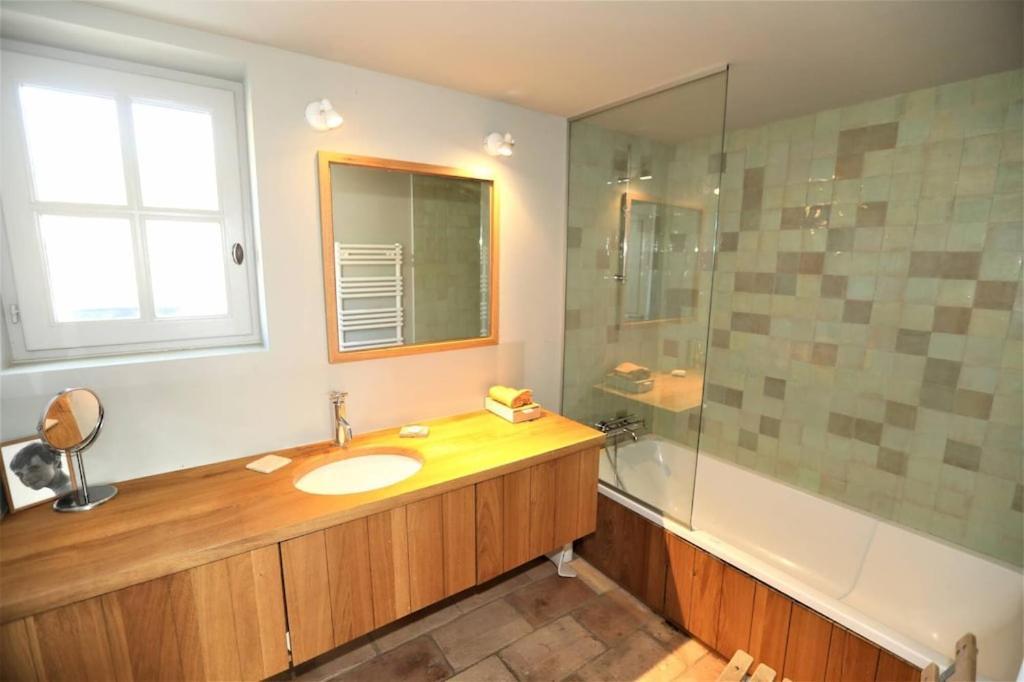 In Gordes, Facing The Entire Luberon Park A Beautiful 5 Bedrooms House Luaran gambar