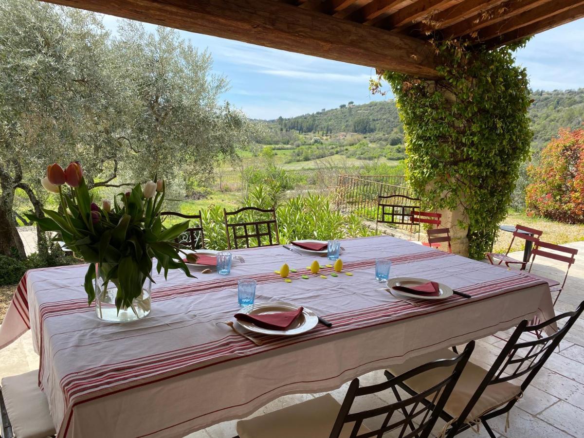 In Gordes, Facing The Entire Luberon Park A Beautiful 5 Bedrooms House Luaran gambar